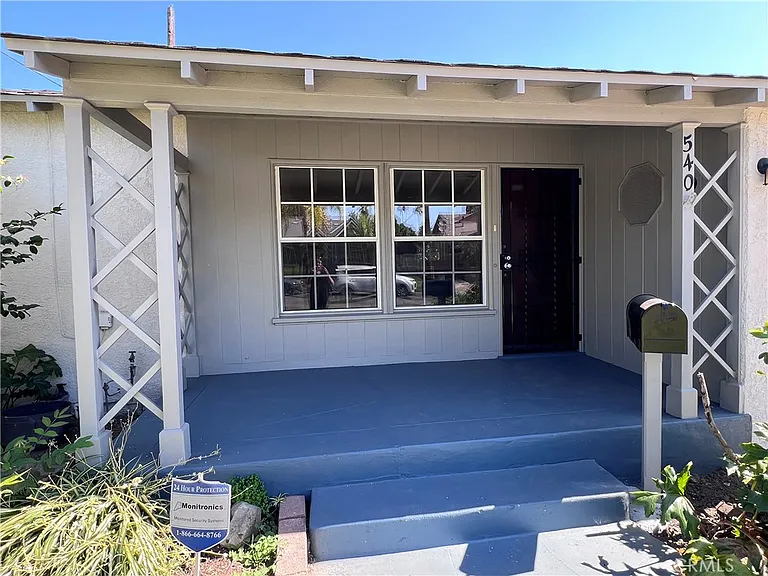 540 Crosby St — Photo 2