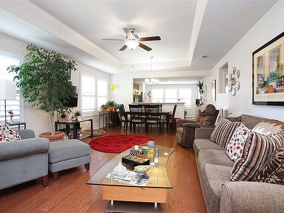 5th image of 3268 Oyster Bay Dr