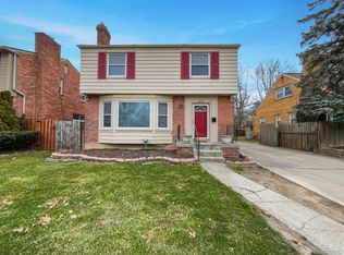 1626 W Twelve Mile Rd, Royal Oak, MI 48073