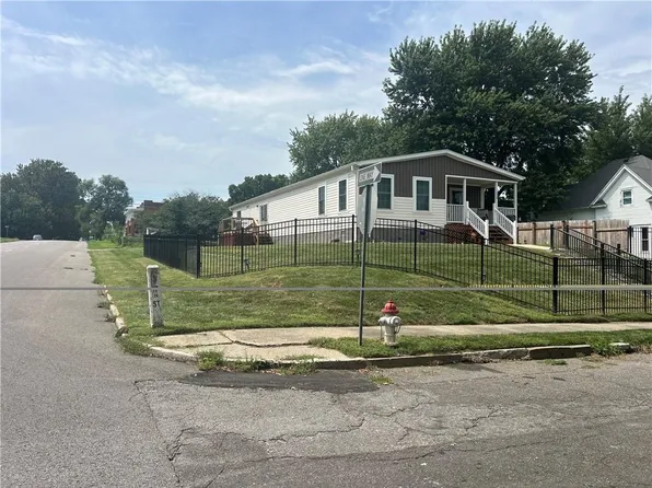 120 S 17th St, Saint Joseph, MO 64501
