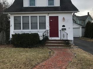 69 Branch Ave, Red Bank, NJ 07701
