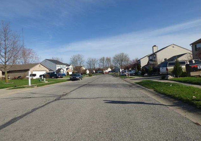 2nd image of 10716 E Lostpine Ln