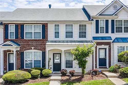3285 Hidden Cove Cir Photo 1