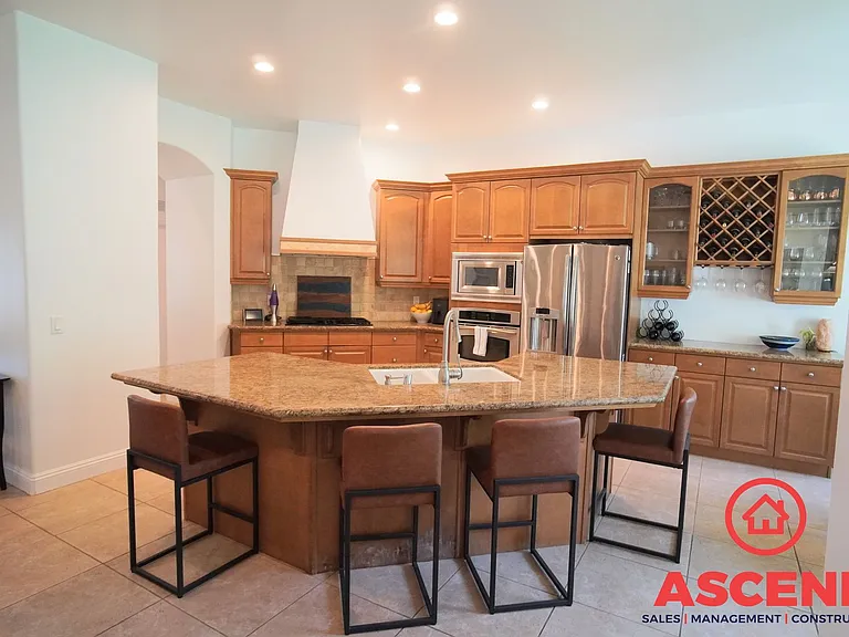 12510 Savonburg Dr — Photo 8