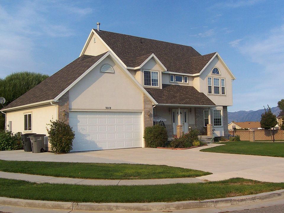 5 bed 4 bath .34 acres