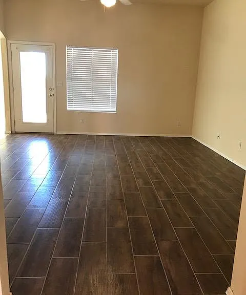 841 Chile Ct — Photo 4