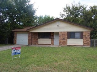 928 Russell Rd, Everman, TX 76140