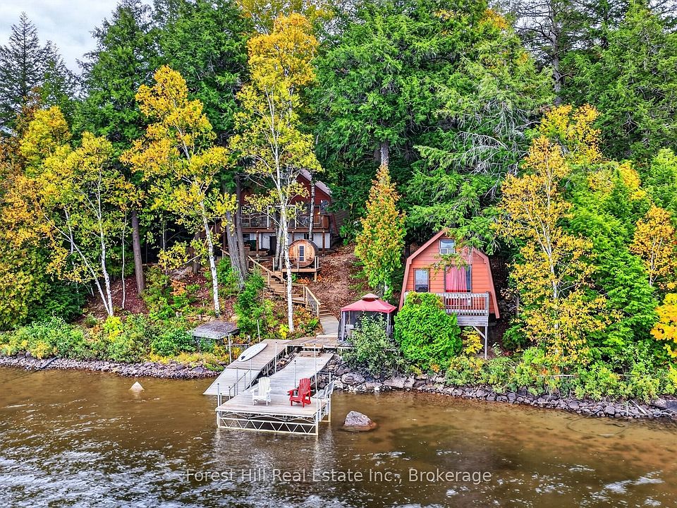 1st image of 136 Rock Point Rd