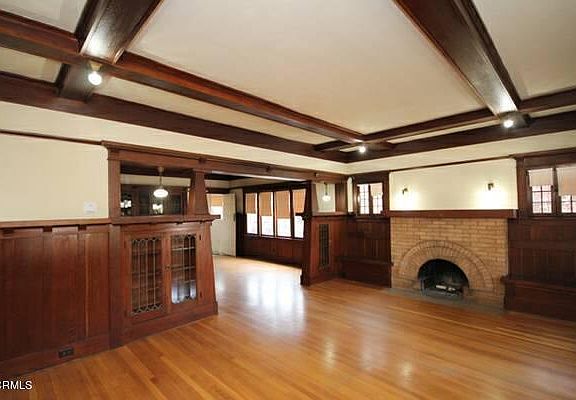 5th image of 368 W Milford St