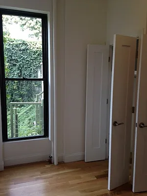 Rented by Westminster Management | media 26