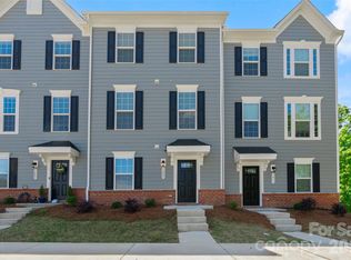 1409 May Apple Dr, Matthews, NC 28104