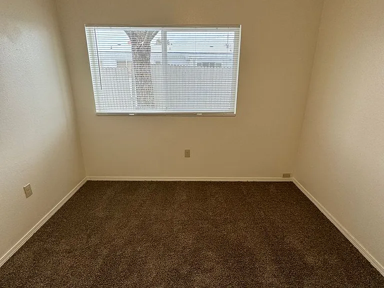10827 Ustick Rd #203 — Photo 19