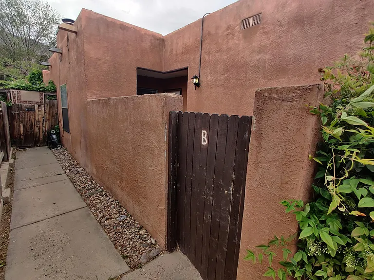 2916 Palo Verde Dr NE #B — Photo 20