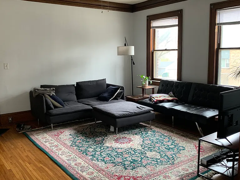 1312 W 32nd St #104 — Photo 3