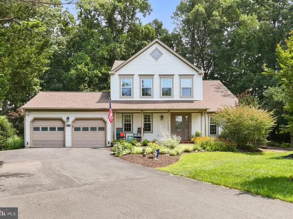 8528 W Oak Pl, Vienna, VA 22182