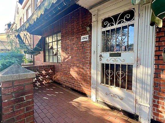 2nd image of 1746 Gerritsen Ave