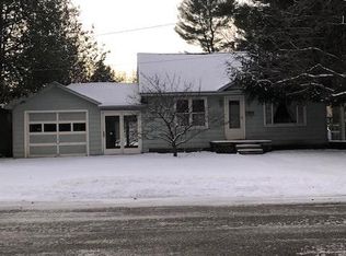 225 S Park St, Reed City, MI 49677