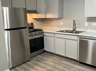 4401 Prescott Ave APT 1D, Lyons, IL 60534