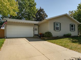 4318 4th St NW, Rochester, MN 55901