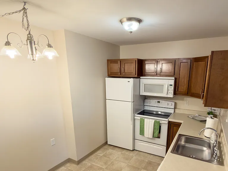 Kitchen with all appliances!