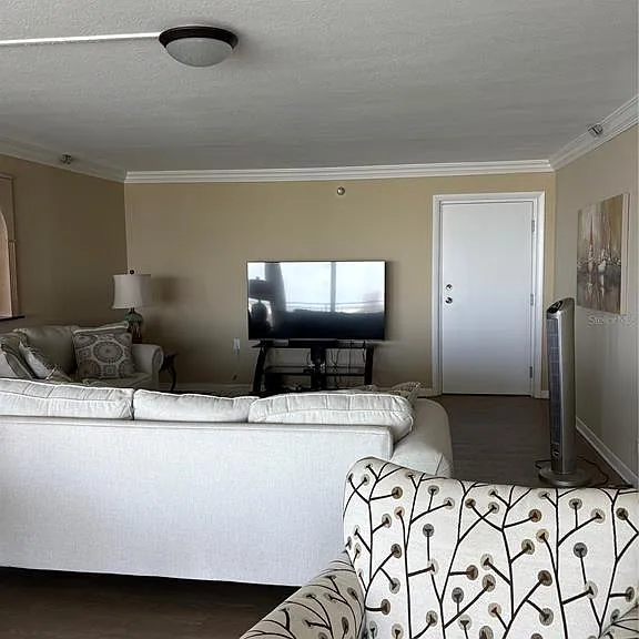 675 S Gulfview Blvd #Penthouse 1 — Photo 10