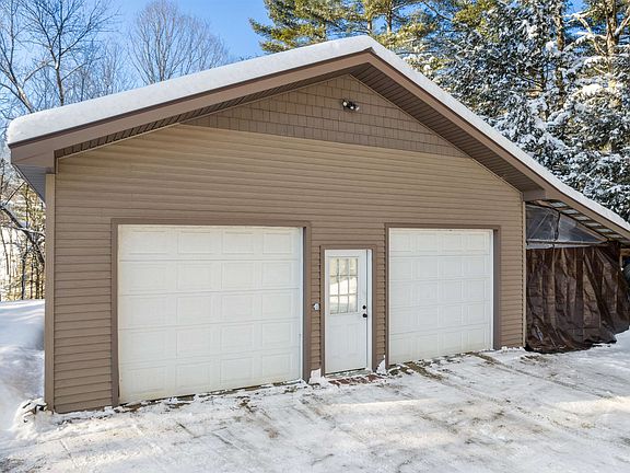 4th image of 1036 Back River Road