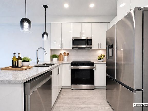 3rd image of 5504 Brydon Cres #408