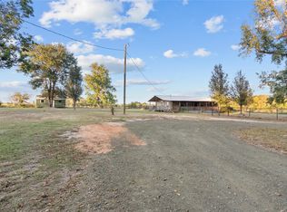 277 Kalmbach Rd, Keatchie, LA 71046