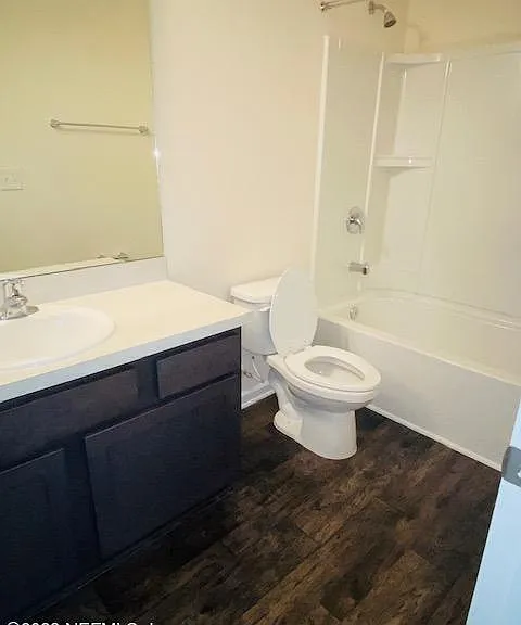 440 Aralia Ln — Photo 8