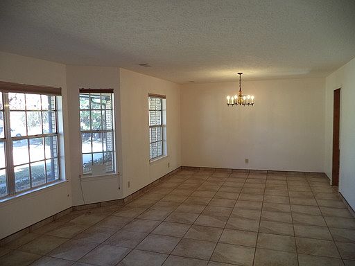 3rd image of 2204 Dietz Pl NW