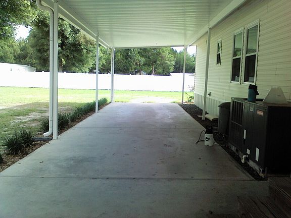 5th image of 1410 NW 110th Ct