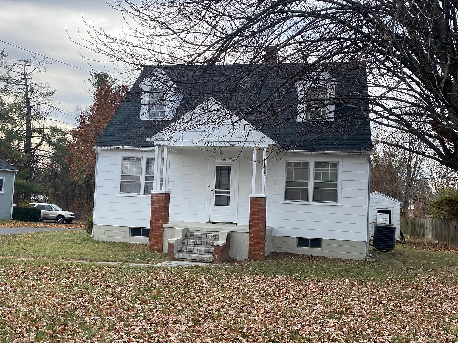 2234 W Main St — Photo 4