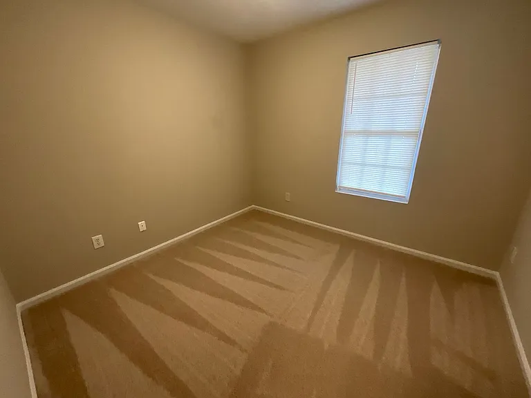 1506 Hidden Creek Ter — Photo 11