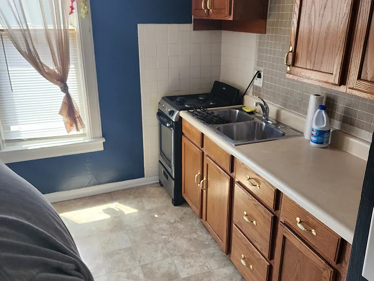 404 S Everett St — Photo 6