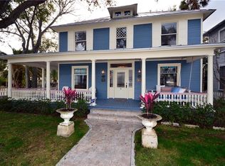 426 S Riverside Dr, New Smyrna Beach, FL 32168