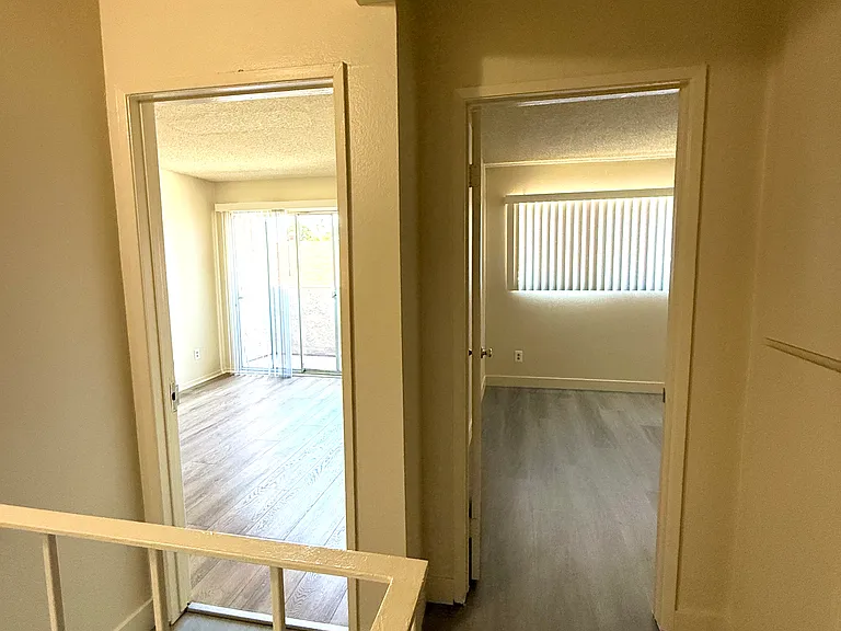 10412 Fern Ave #3 — Photo 6
