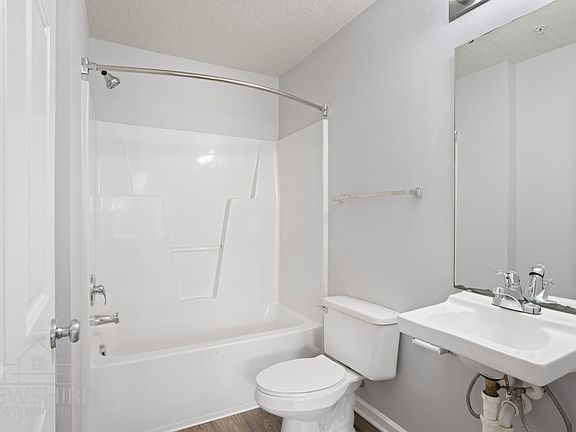 5th image of 1200 College Pointe Ln APT 616