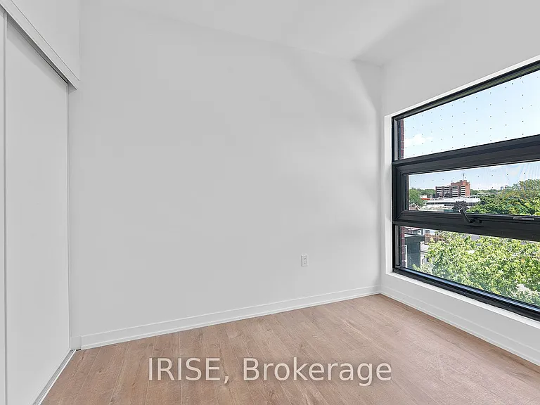 485 Logan Ave S #310 — Photo 35