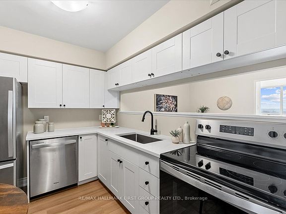 4th image of 1880 Valley Farm Rd #931