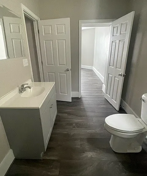 1006B Gaston Ave — Photo 6