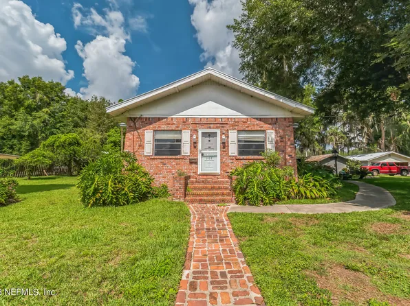 202 S PROSPECT Street, Crescent City, FL 32112