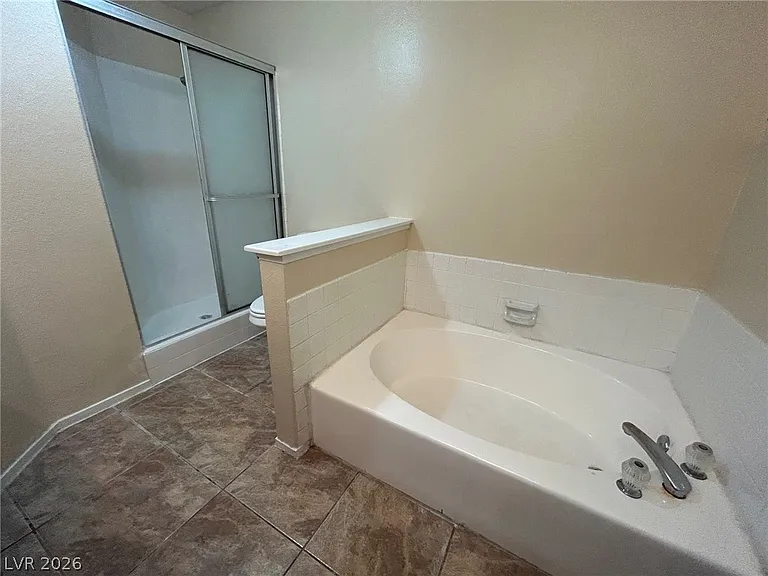 8221 Jo Marcy Dr — Photo 3