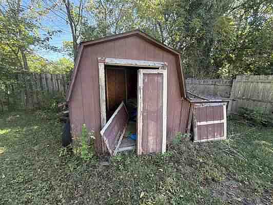 5th image of 4230 Vestry Ct