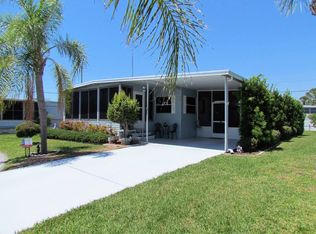 46 6th St W, Nokomis, FL 34275