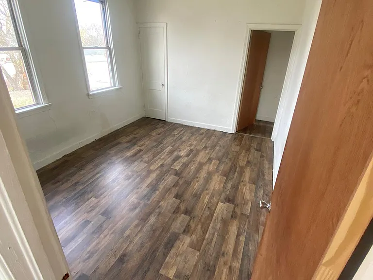 1101 Evans Ave #A — Photo 7