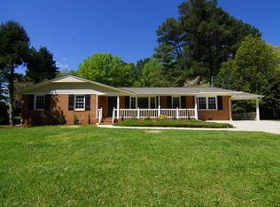 1010 Medlin Dr, Cary, NC 27511