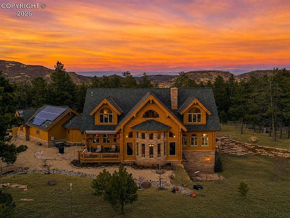 3rd image of 324 Elk View Ct