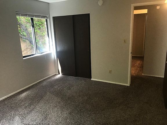 4th image of 1032 E 400 S APT 306B