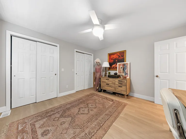 47 Morris Pl #1 — Photo 16