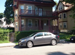 9 Kerwin St, Dorchester, MA 02124